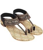 Lazera ethnic toe-ring sandals (1418)