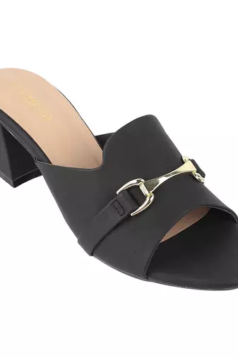 Classic designer block heel sandals