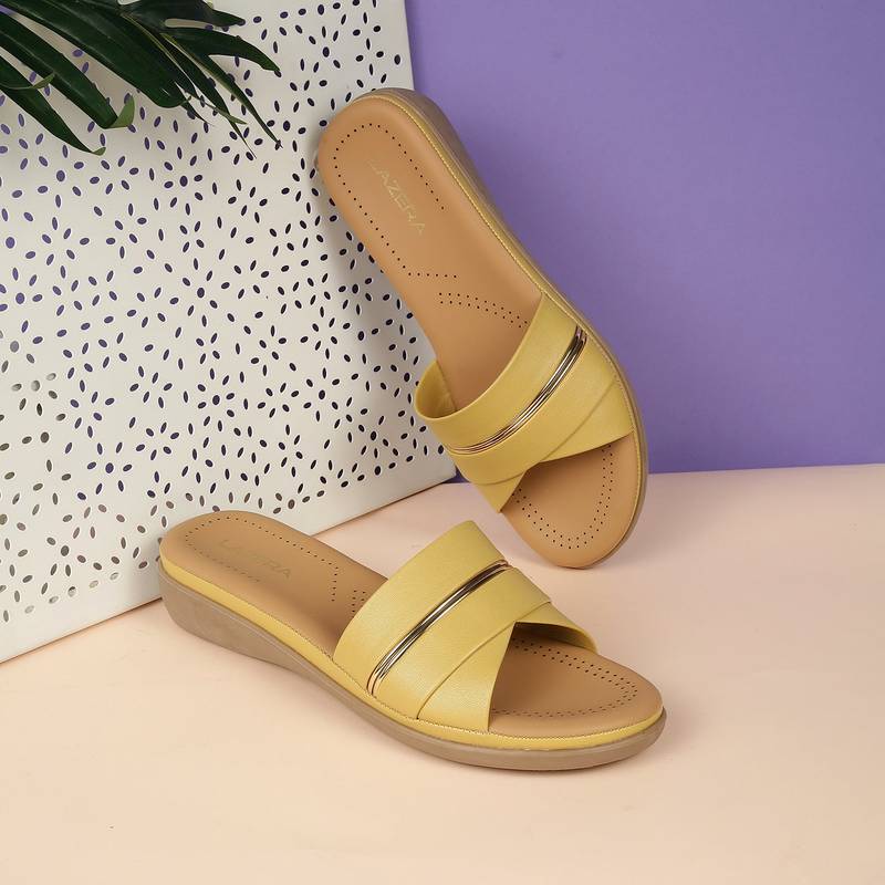 Ultimate comfort flat casual chappal (1428)