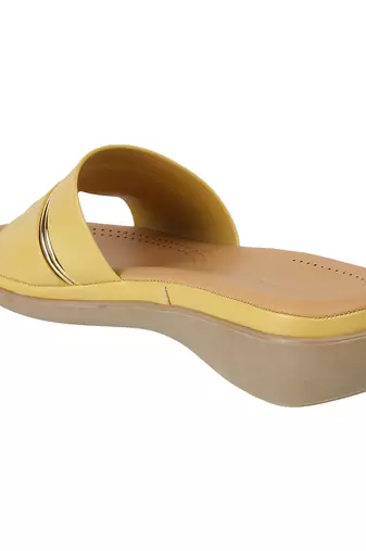 Ultimate comfort flat casual chappal (1428)