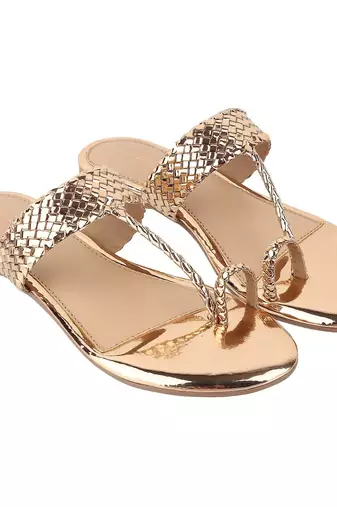 Effortless flat everyday casual chappal