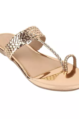 Effortless flat everyday casual chappal
