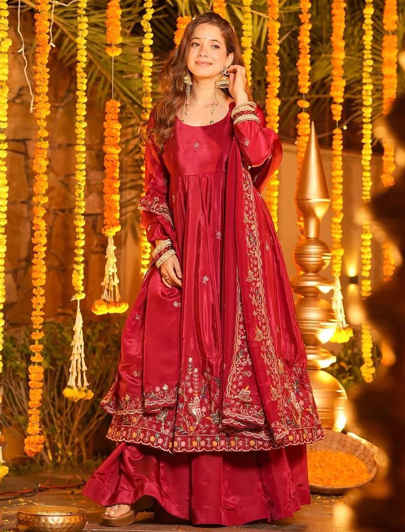 Women's silk floral embroidered anarkali kurta palazzo with dupatta set