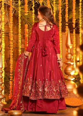 Women's silk floral embroidered anarkali kurta palazzo with dupatta set 3