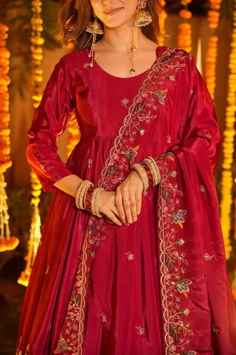 Women's silk floral embroidered anarkali kurta palazzo with dupatta set
