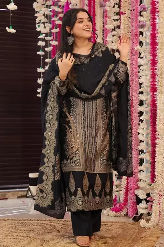 Women's cotton blend traditional motiff printed kurta palazzo with dupatta set