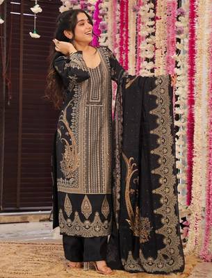 Women's cotton blend traditional motiff printed kurta palazzo with dupatta set 2