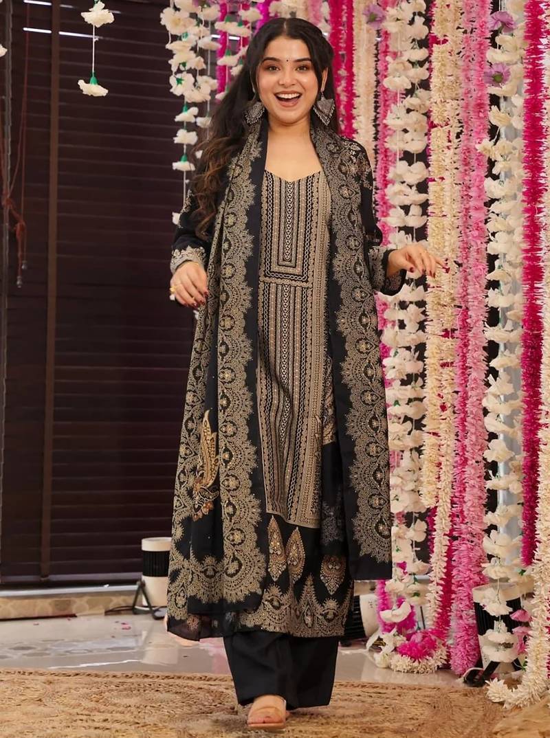 Women's cotton blend traditional motiff printed kurta palazzo with dupatta set