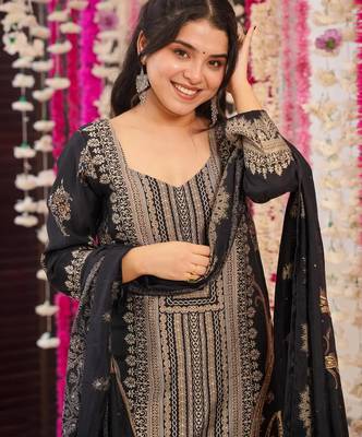 Women's cotton blend traditional motiff printed kurta palazzo with dupatta set 5