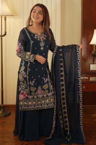 Women's georgette traditional motiff embroidered kurta palazzo with dupatta set