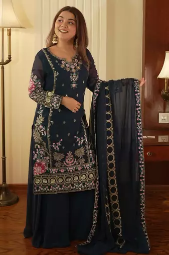 Women's georgette traditional motiff embroidered kurta palazzo with dupatta set