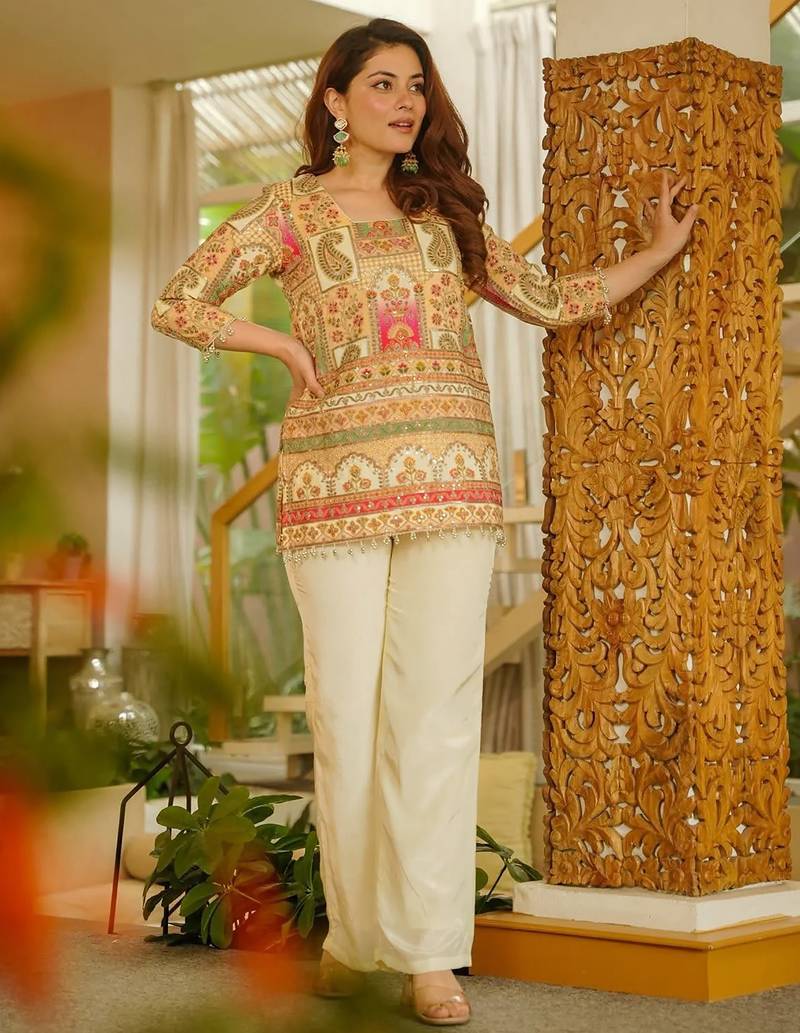 Women's silk traditional motiff printed short kurta palazzo set