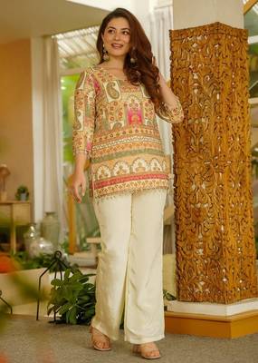 Women's silk traditional motiff printed short kurta palazzo set 2