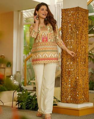 Women's silk traditional motiff printed short kurta palazzo set 3