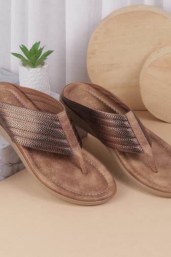 Effortless flat everyday casual chappal (1497)