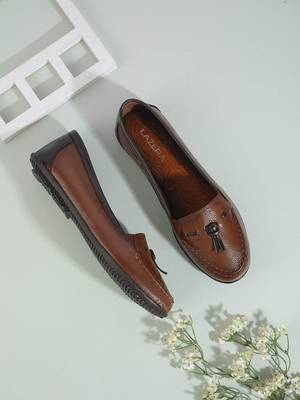 Modern flat close-toe everyday sandal (1514) 1