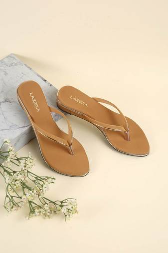 Lazera elegant flip-flops
