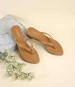 Lazera elegant flip-flops