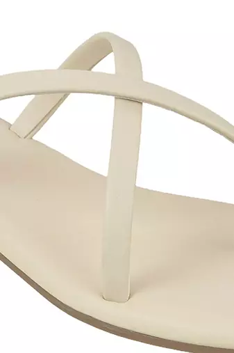 Lazera minimal toe-loop flats