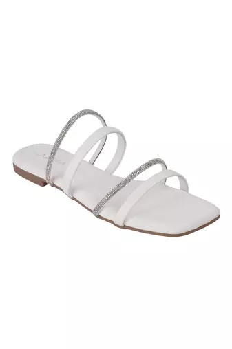 Elegant multi-strap flat sandals