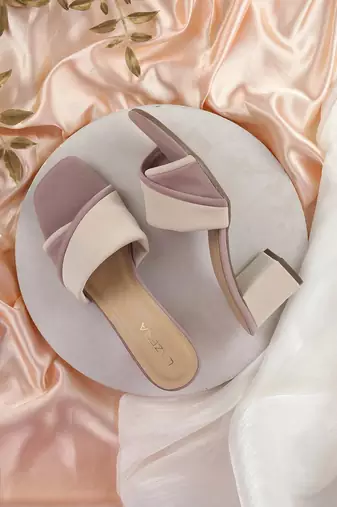 Lazera dual-tone textured block heels