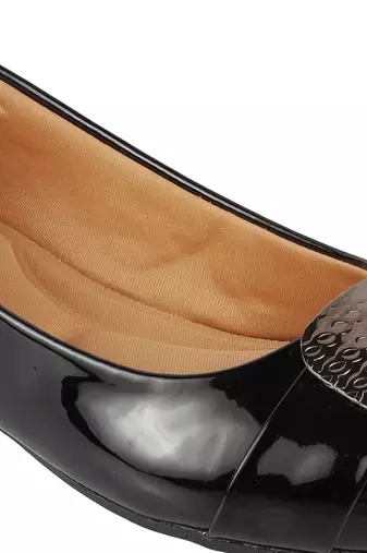 Lazera women's black patent formal ballerinas (1568)