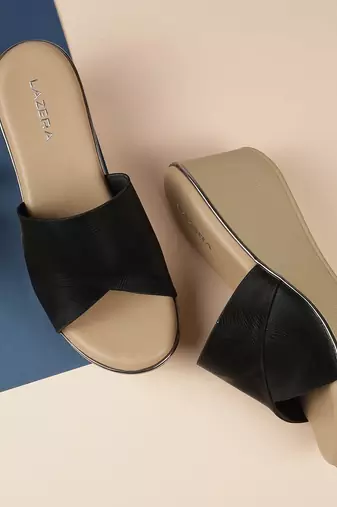 Lazera women’s criss-cross wedge slide sandals (1595)