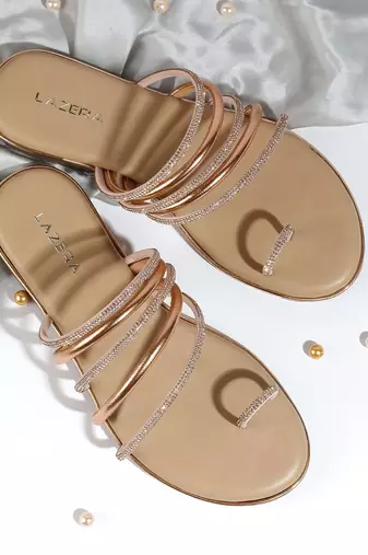 Multi-strap flat sandals with toe ring design[1610]
