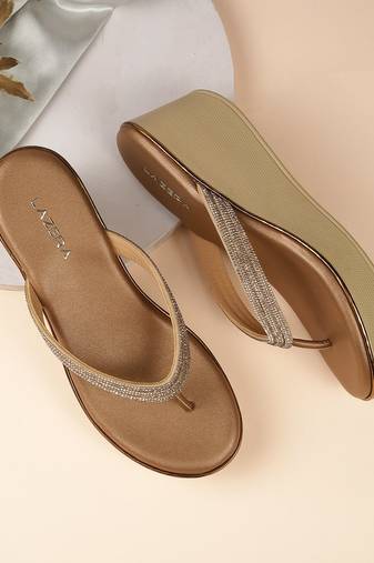 Lazera women’s embellished wedge thong sandals (1611)