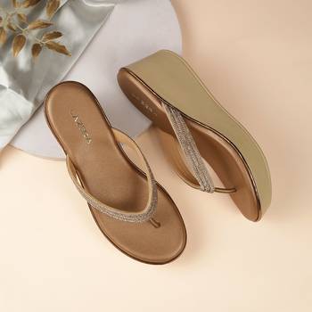 Lazera women   s embellished wedge thong sandals (1611) 1