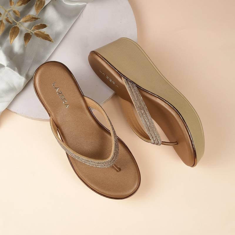 Lazera women’s embellished wedge thong sandals (1611)