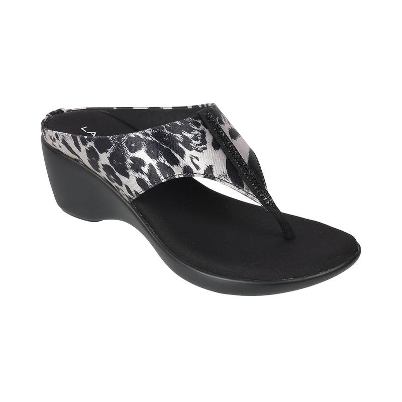 Lazera women’s animal print wedge thong sandals (1612)