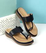 Lazera women’s comfort toe-ring slip-on sandals with cutwork strap (1618)