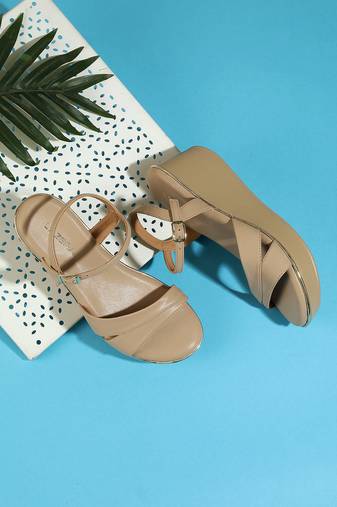 Lazera women’s platform wedge sandals with ankle strap (1620)