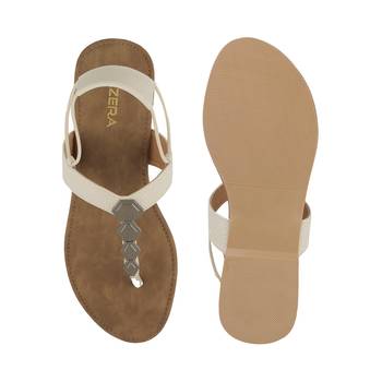 Indo-western toe-ring slip-on sandals for women 4