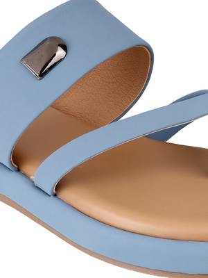 Women   s flat toe-loop sandals 5