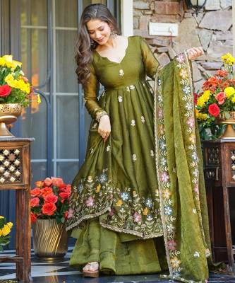mehendi green plus size crunchy silk embroidered suit  2