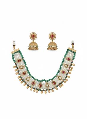 Traditional handcrafted gold-plated pearl & green beaded choker Necklace :: set with jhumka earrings 2