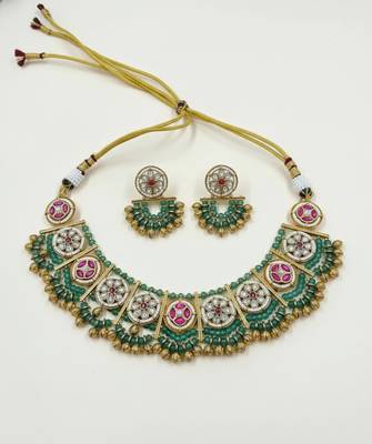 Handcrafted green gold-plated ethnic choker Necklace :: set with jhumkas - traditional indian jewelry 2