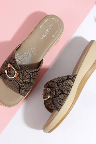 Soft printed strap comfort wedges for women (1655)