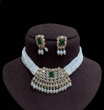 Traditional handcrafted kundan pearl choker Necklace :: set | gold-plated ethnic bridal jewelry 2