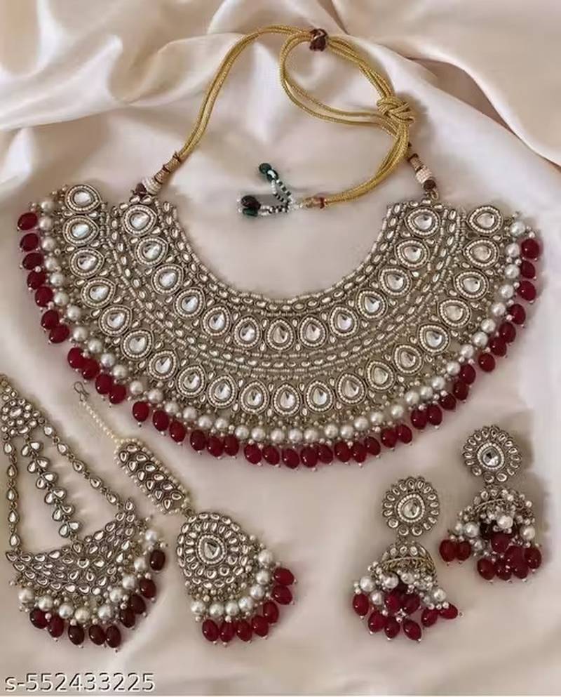 Elegant kundan &  bridal jewellery set - handcrafted ethnic choker with jhumkas & maang tikka