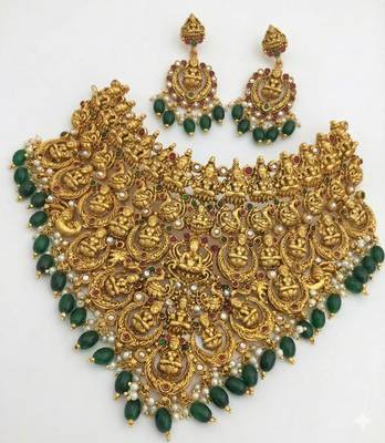 Antique gold lakshmi temple jewelry set - traditional green bead bridal choker necklace south indian ethnic wedding wear 3