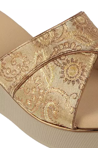 Women's ethnic brocade wedge sandals