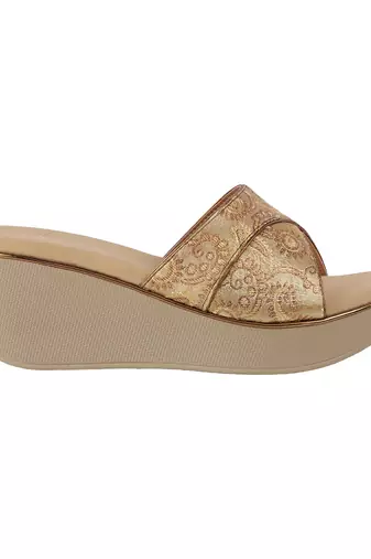 Women's ethnic brocade wedge sandals