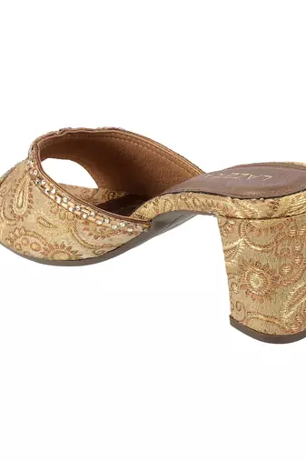 Women's brocade block heel slip-on sandals