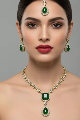 Handcrafted kundan Necklace :: set | gold plated ethnic bridal jewelry with maang tikka