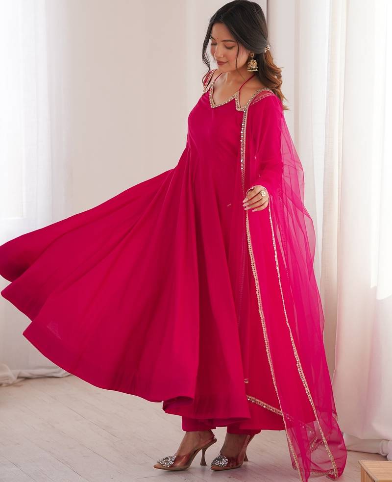 Elegant red fox blooming georgette flared anarkali gown with dupatta