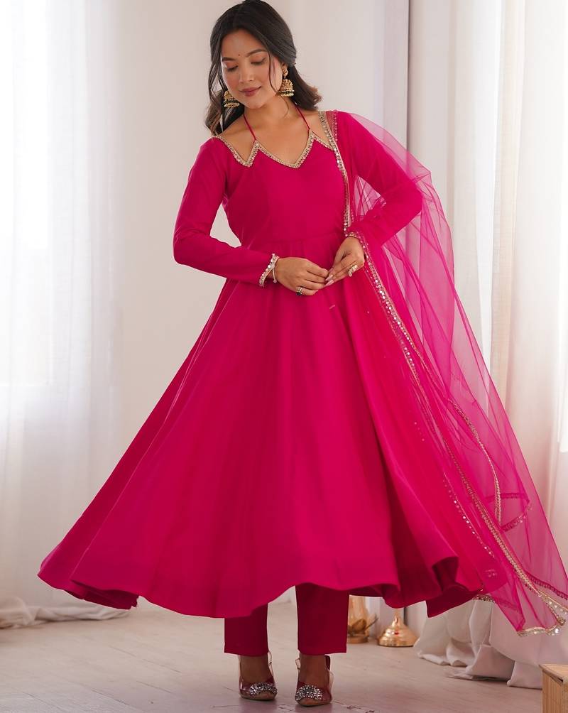 Elegant red fox blooming georgette flared anarkali gown with dupatta