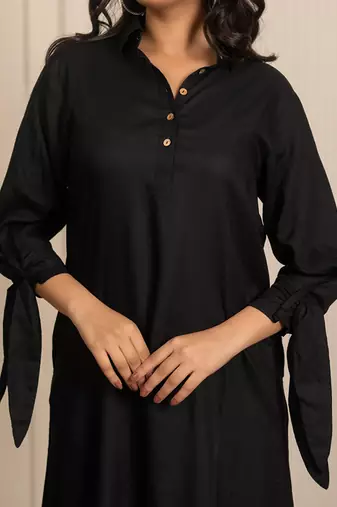 Black woven rayon dress